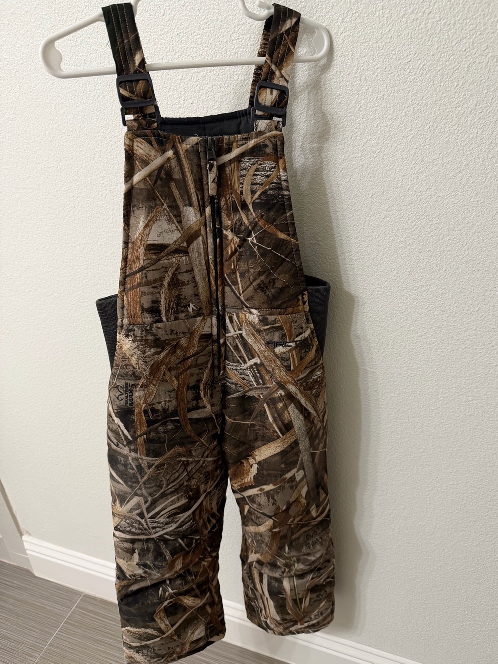 Arctix Kids camo insulated snow bib overalls